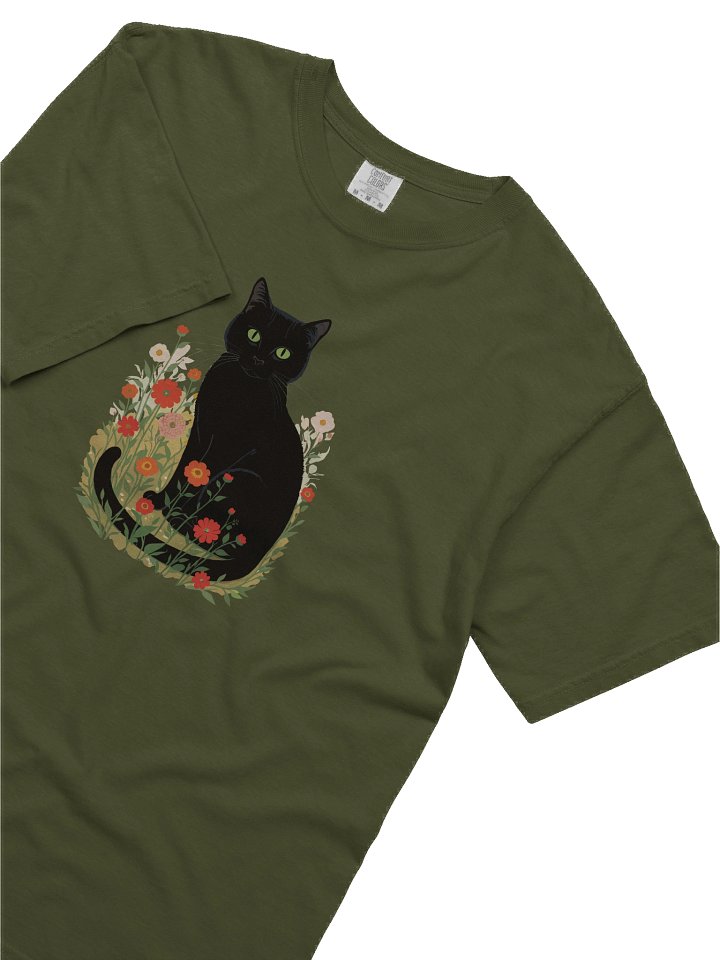 The Garden Guardian – Artistic Cat & Wildflower T-Shirt product image (2)