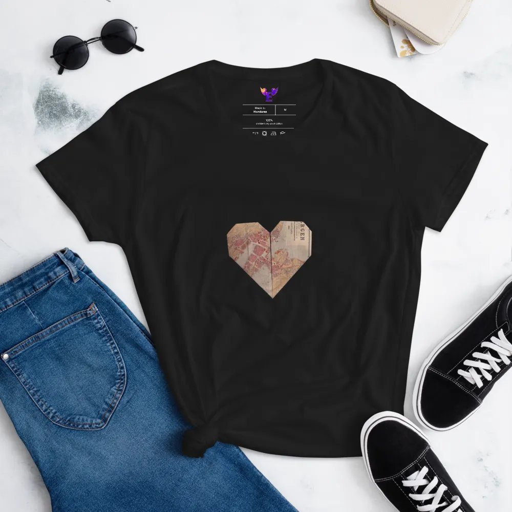 Discovery Heart: Women Shirt product image (5)