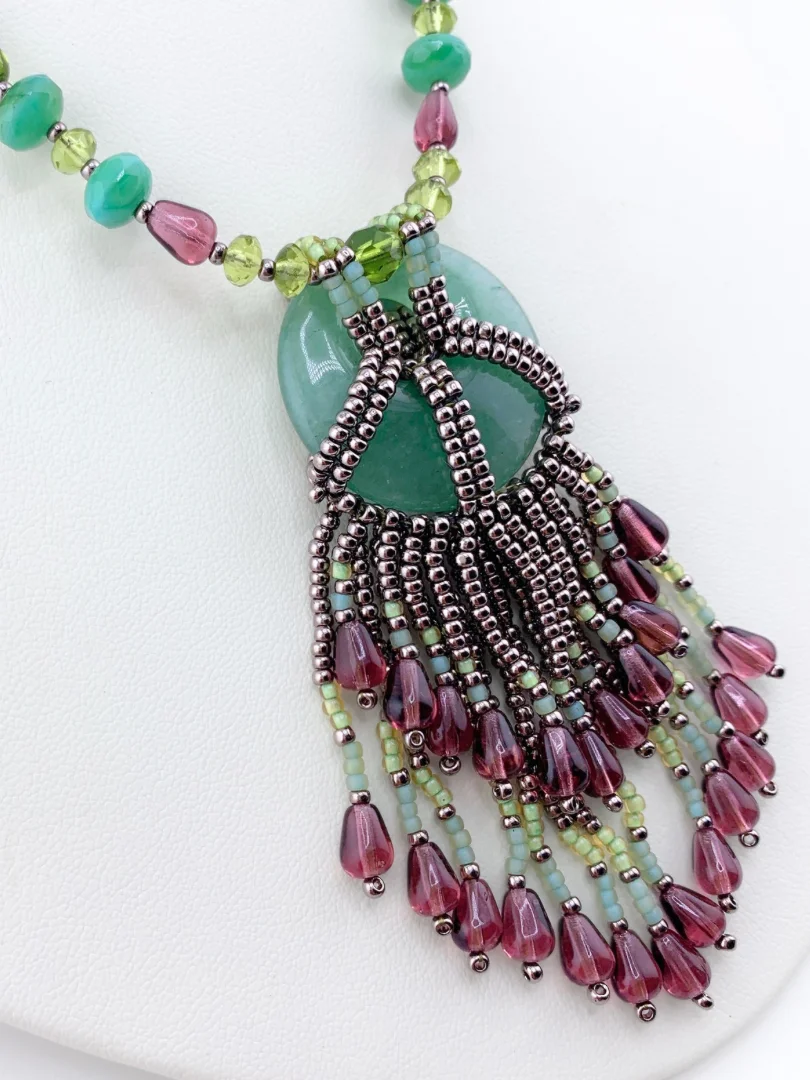 Green Aventurine and Purple Fringe Beaded Pendant Necklace Set product image (3)