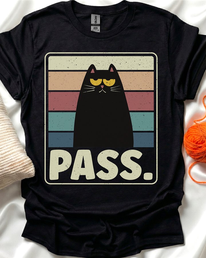 Pass. Retro Cat T-Shirt product image (1)