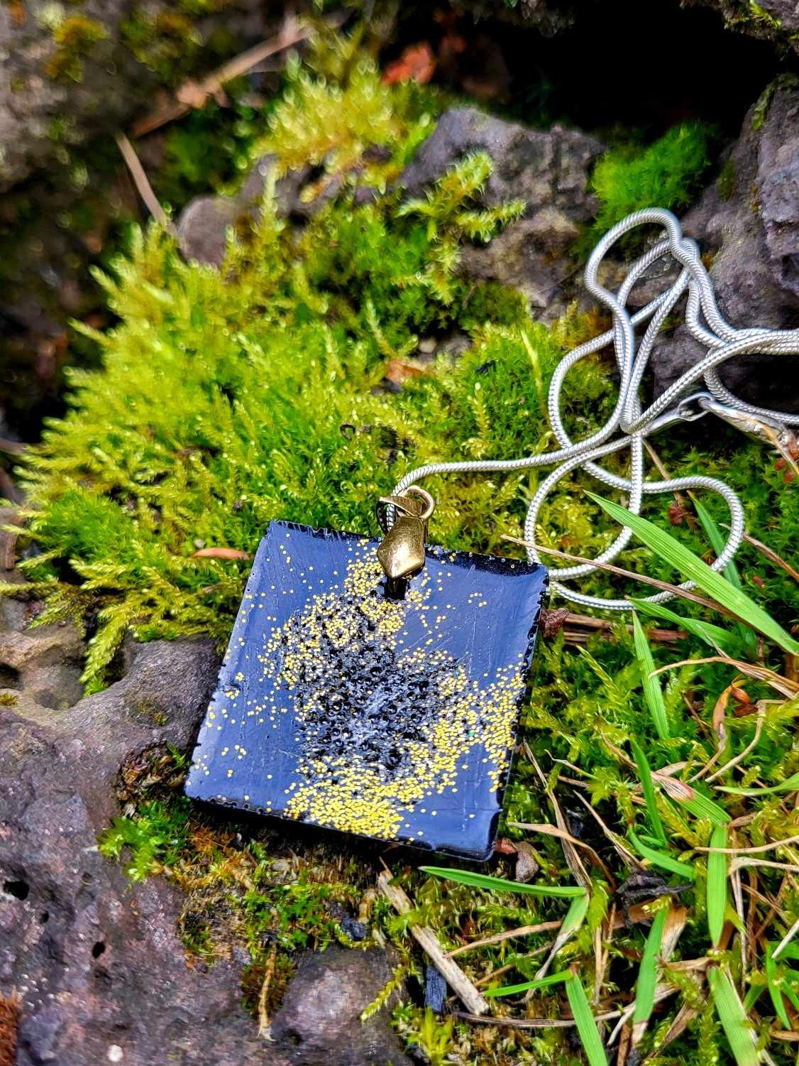 Alchemist Reisin Necklace product image (3)