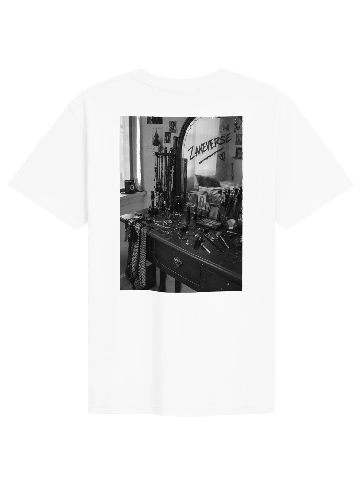 Chiaras Vanity Tee product image (34)