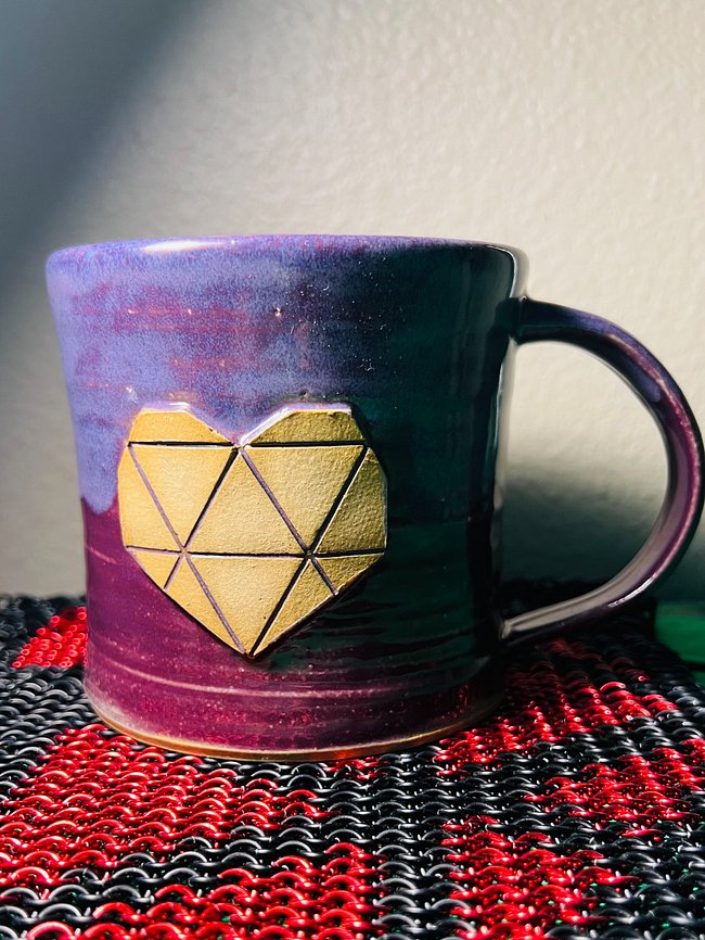 MUGS/DRINKWARE