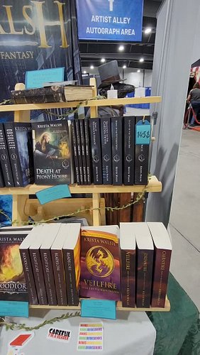 Find me on Day 1 of Ottawa ComicCon! 

Books, art, stickers, creepy cats -- what are you looking for?

See you soon!