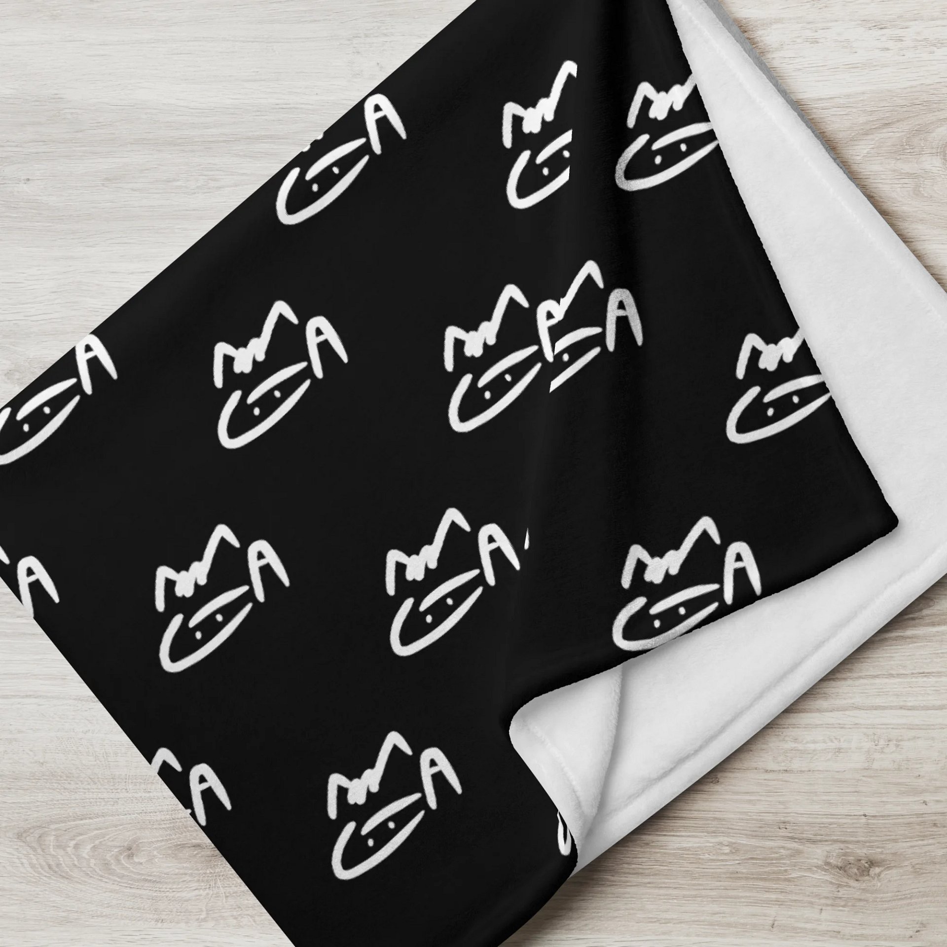 Fuzzy Dreamland Throw Blanket product image (7)