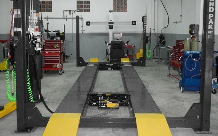 BendPak HDS-14LSX Alignment Lift - 14,000-Lb Capacity - Extended product image (3)