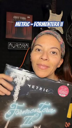 Metric – Formentera II (Clear Pink Vinyl) 💗 Opening #metric @metric #vinyl #formentera