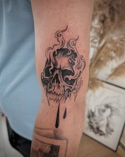 sKuLL taTT

#skull #skulltattoos #skulltattoo