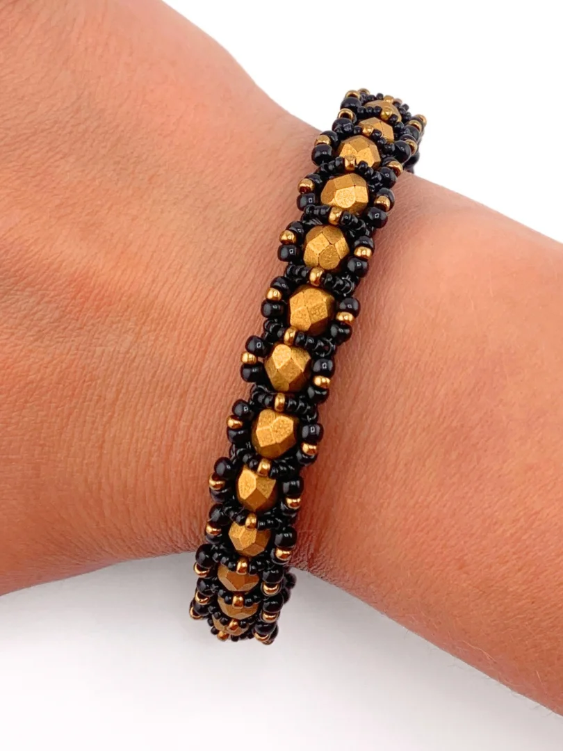 Beading Pattern - 6mm Fire-Polished Tennis Bracelet product image (7)
