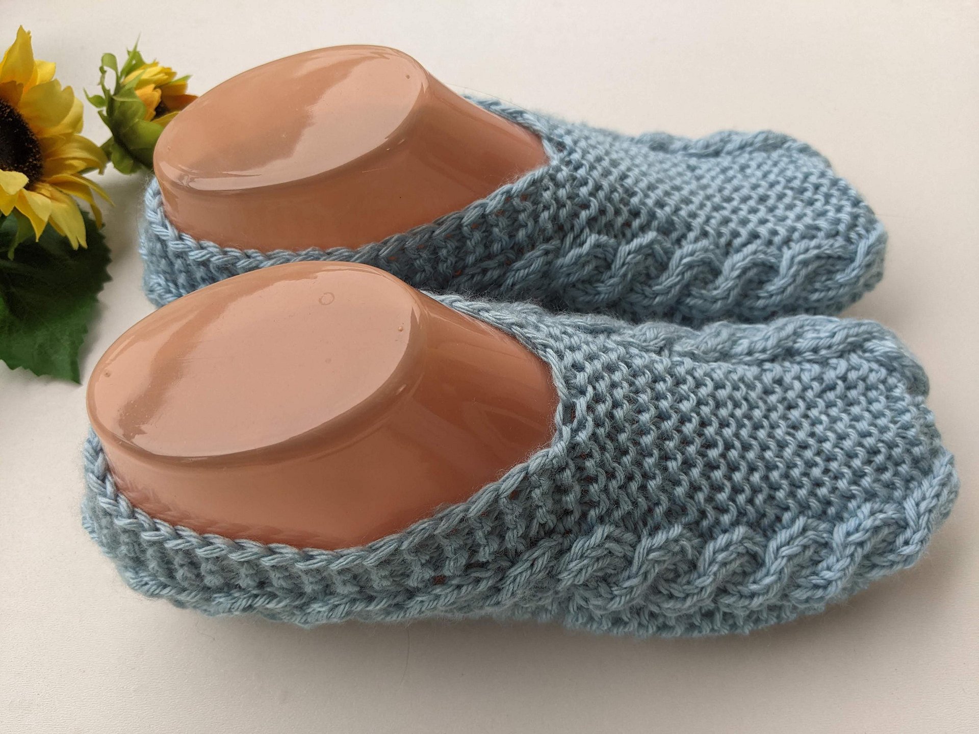 Flat Knit Cable Slippers Pattern product image (7)