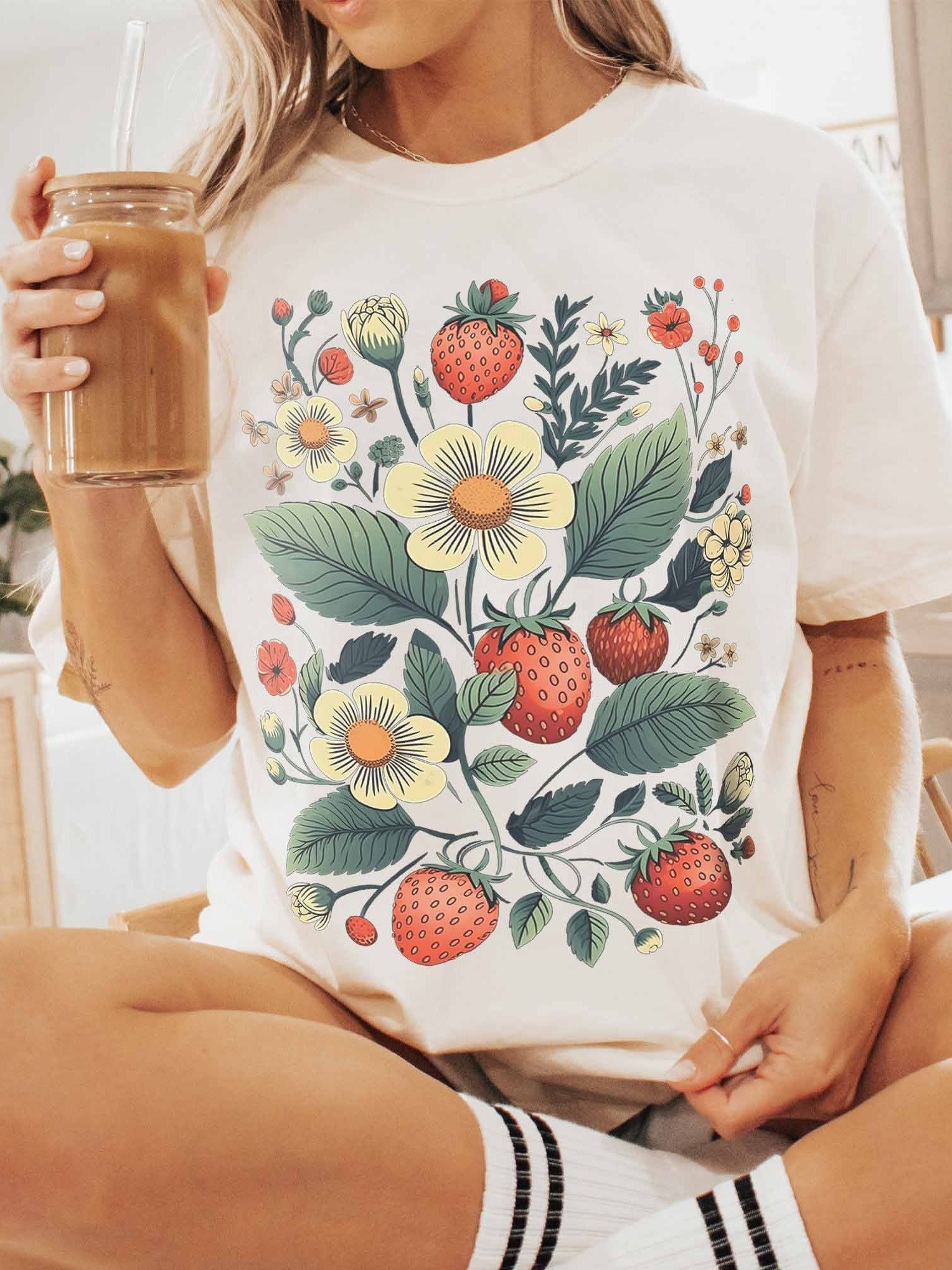 Strawberry Floral Vintage Shirt – Botanical Fruit Garden Aesthetic Tee product image (2)