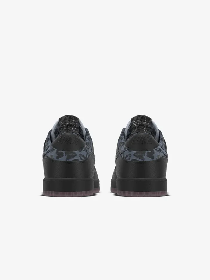 @!!ü©i @lley ©at Nike Skater Dunk product image (2)