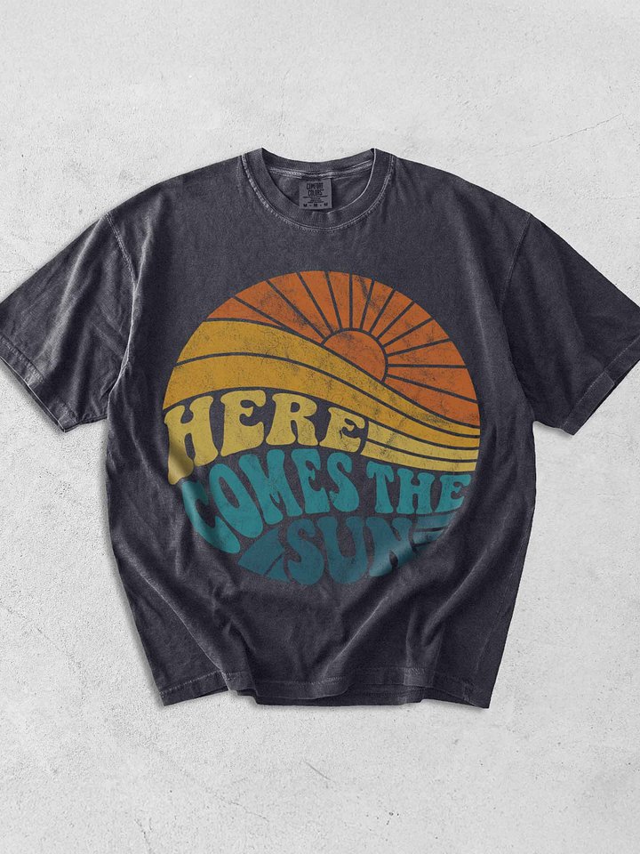Here Comes the Sun Retro Shirt – Vintage Sunset Graphic Tee, Boho Summer Aesthetic product image (1)