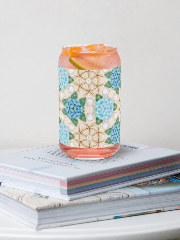 Seaside Sips Hydrangeas & Starfish Glass | Elegant Can-Shaped Beach-Inspired Drinkware product image (8)