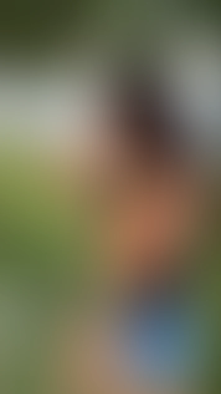 Video thumbnail background