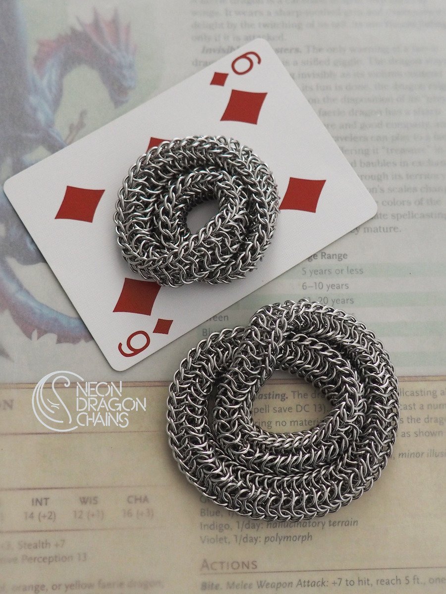 Mobius Fidget Toy / Stainless Steel product image (2)