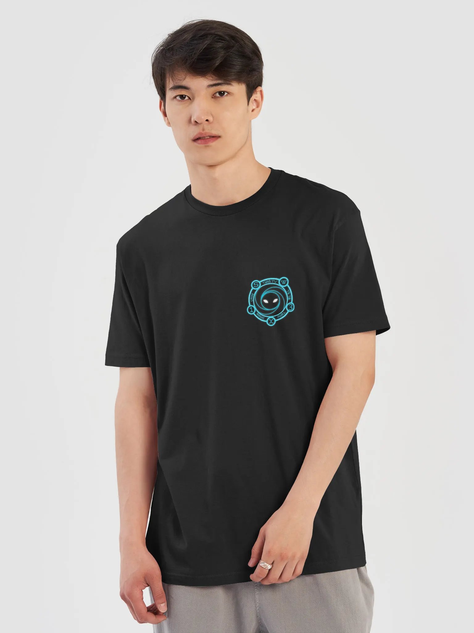 Small Logo + QR T-Shirt product image (7)
