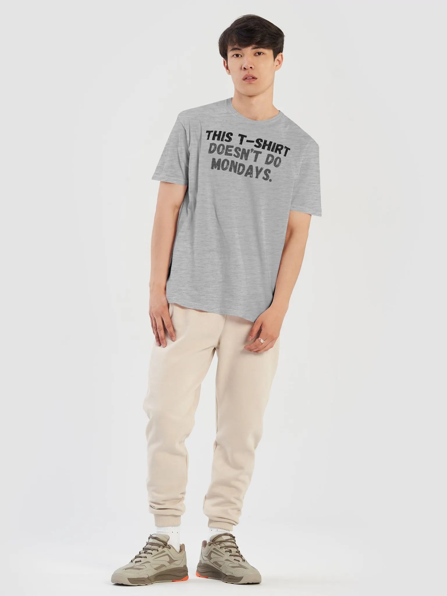 This t-shirt doesn’t do Mondays. product image (13)