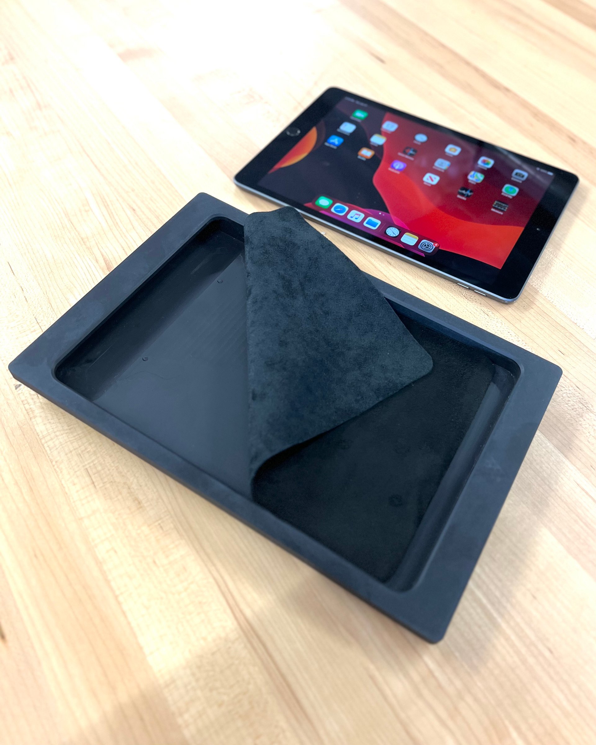 iPad, 10.2-inch, Gen 7 through 9 - SIDE SLIDER Dash Kit product image (5)