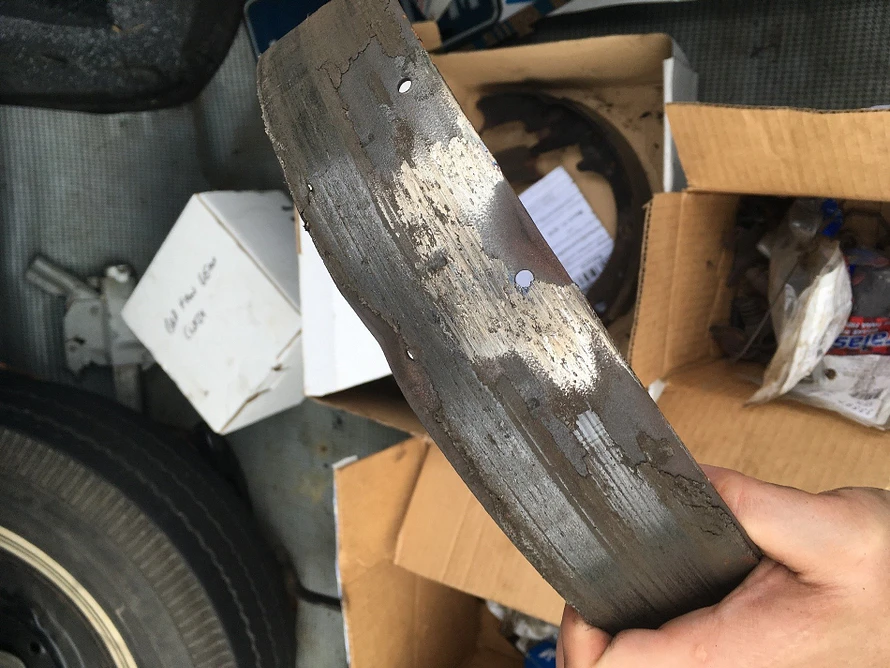 Diamond, 1967 Plymouth Fury VIP, brake shoe