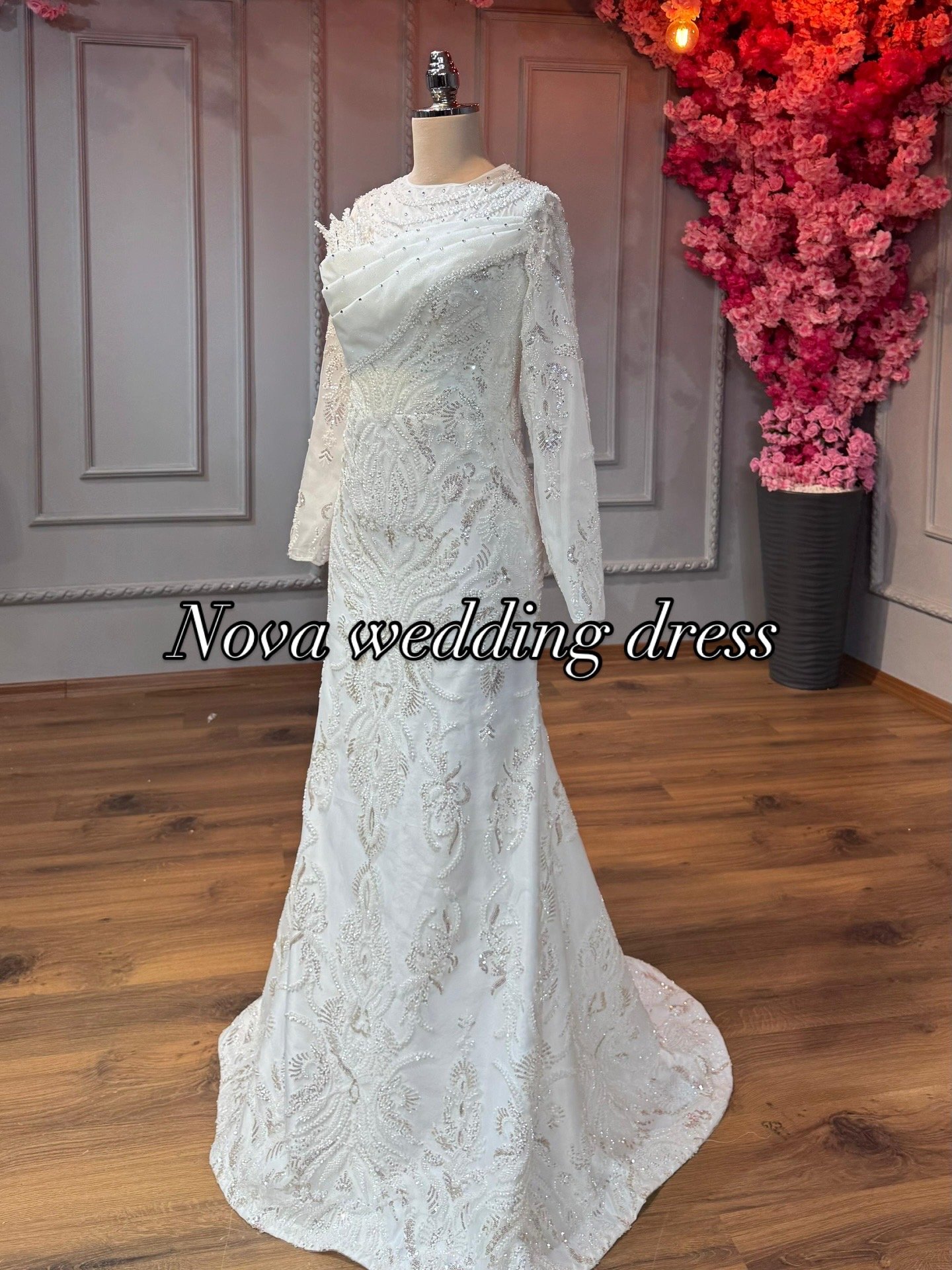 Wedding dress product image (5)