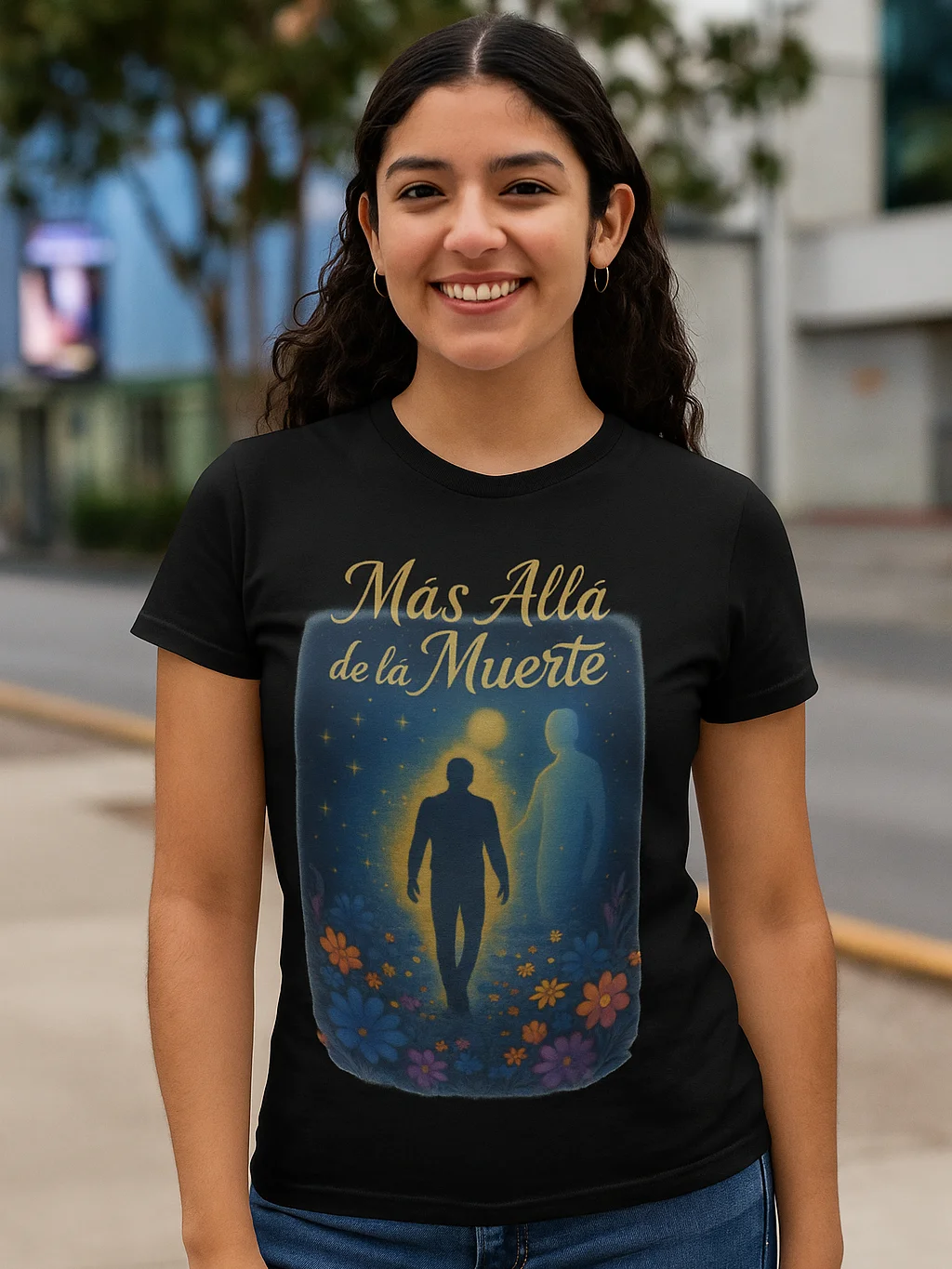 Camiseta Gráfica "Más Allá de la Muerte" – Algodón Suave product image (2)