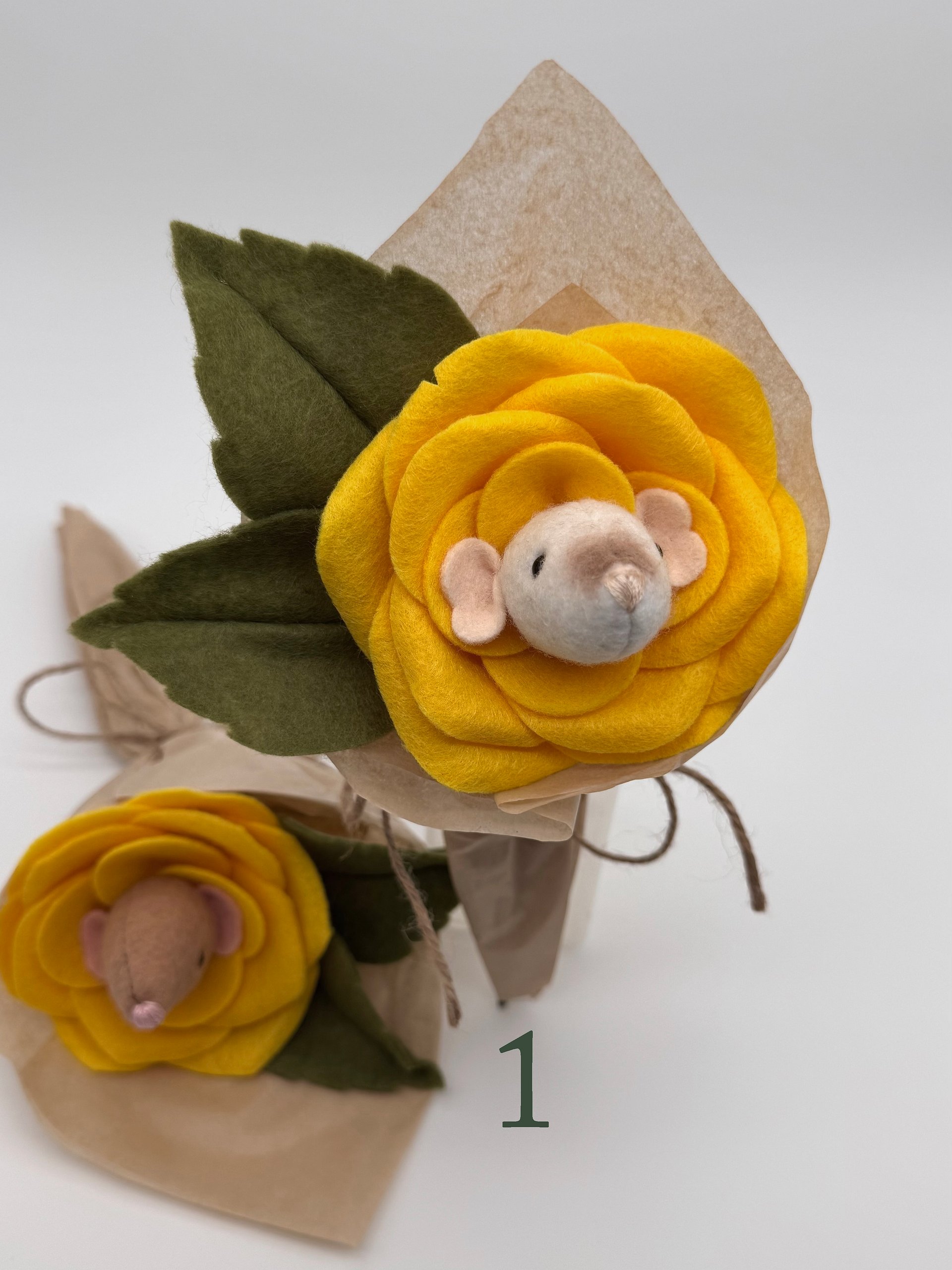 Yellow rat roses product image (1)