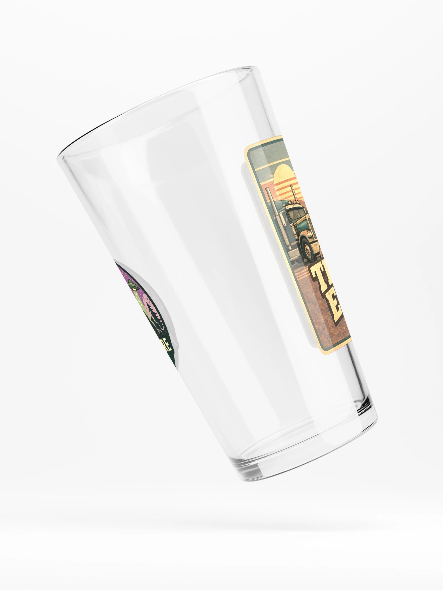 TRUST EARL SHAKER PINT GLASS 16oz product image (5)