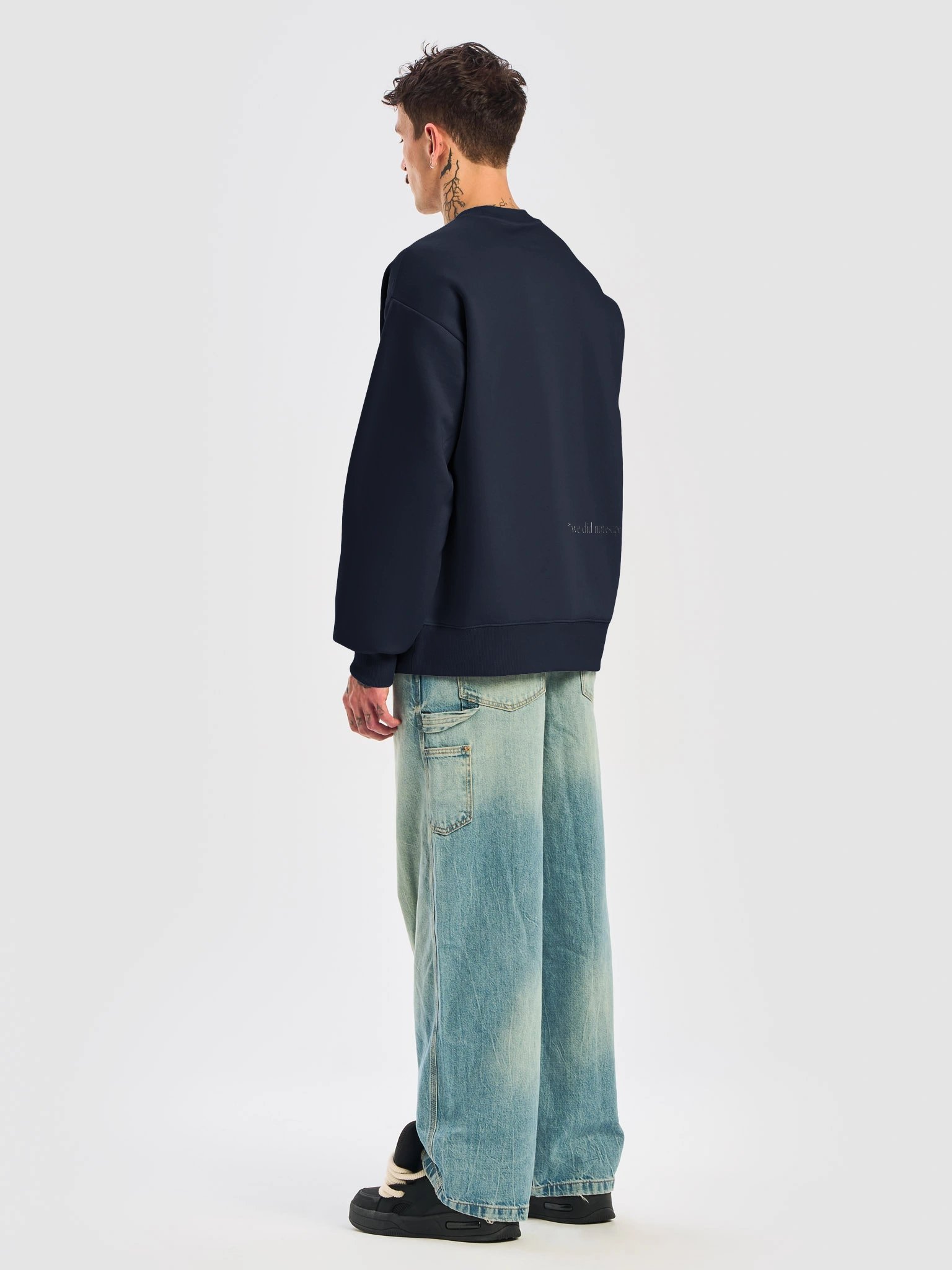 today's agenda — heavy crewneck product image (7)