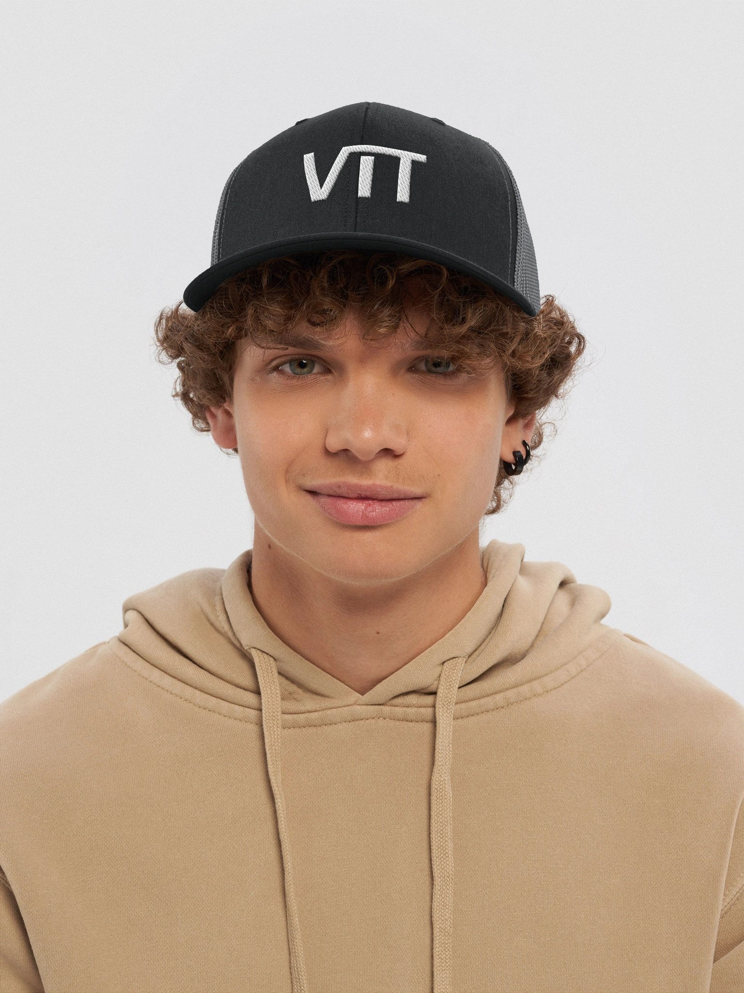 VIT HAT product image (18)
