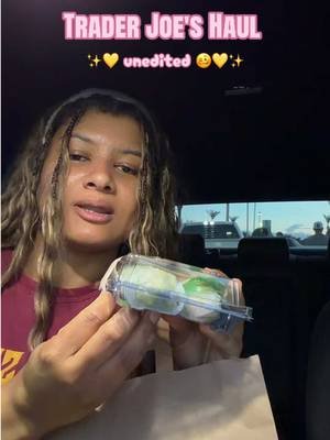 #tiktokgogrow 🛍️🛒✨@Trader Joe's #traderjoeshaul #traderjoesfoodreviews #flowers #snacks 🍫