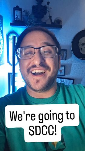 We're going to San Diego Comic-Con !
It'll be our first time there and it'll be the biggest Con we've ever been too 💚 

Set s...