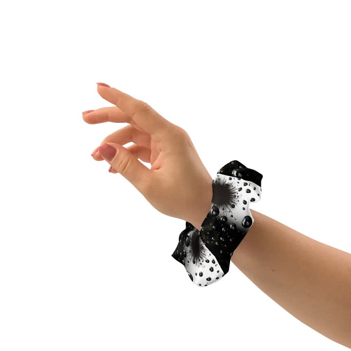 JoBeths' All-Over Print Scrunchie - White & Black product image (2)