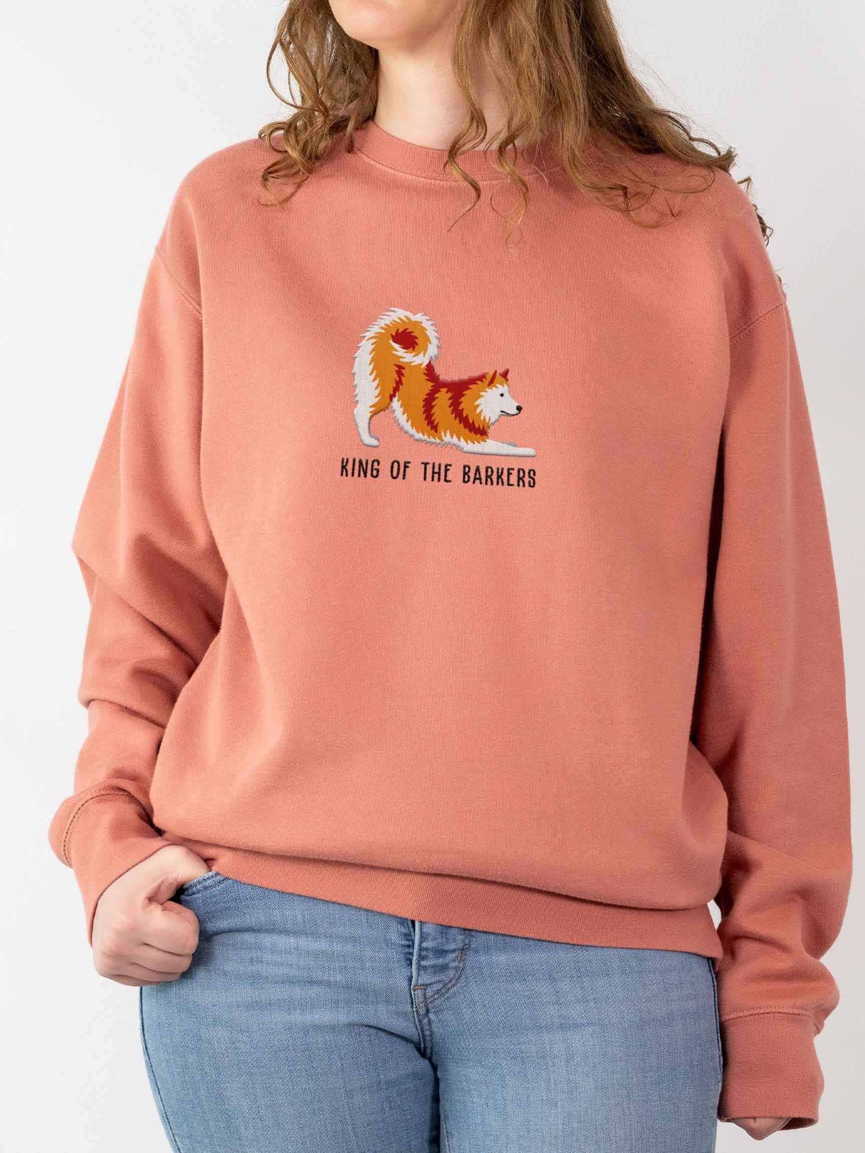 King of the Barkers Sweatshirt (Embroidered) of a Finnish Spitz(Gold) product image (2)