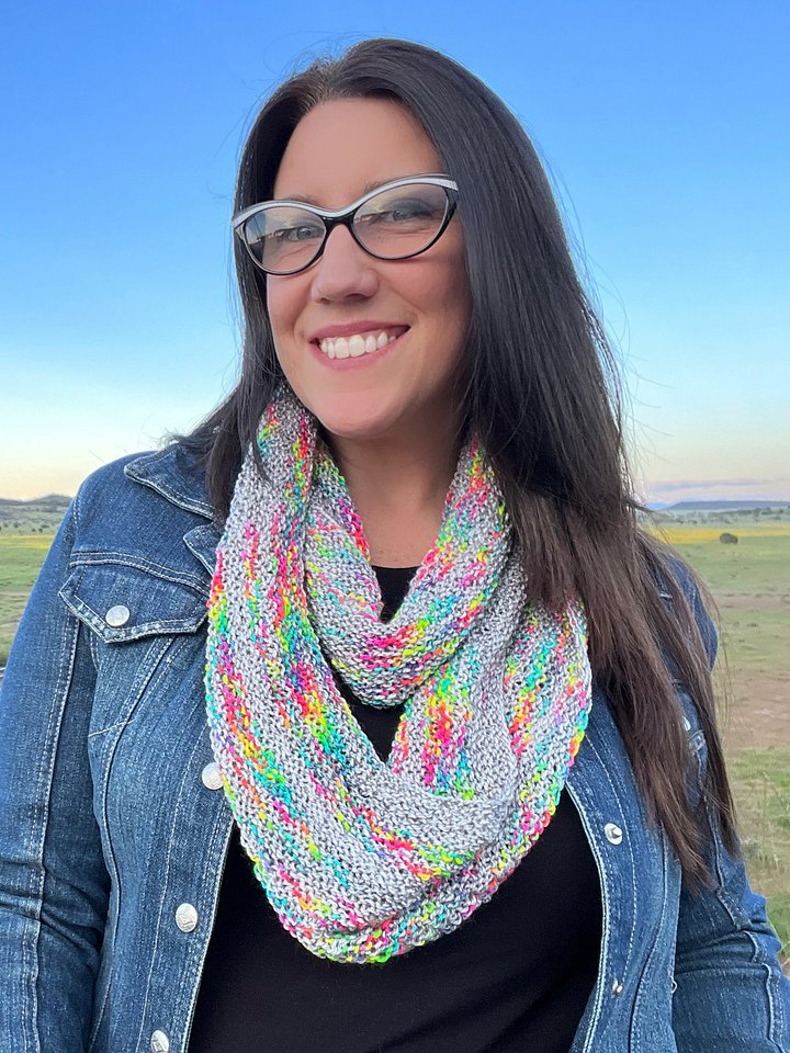 Wobbly Rainbow Cowl product image (1)
