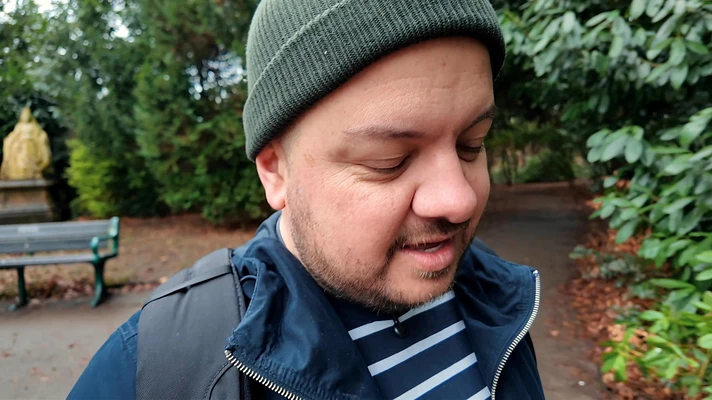Video thumbnail