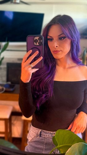IS THIS WHAT YOU THINK I AM?!

#twitchstreamer #streamerforyou #streamerfails #girlgamer #funnystreamer