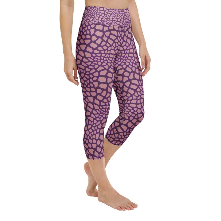 Purple Giraffe Capri Leggings product image (2)