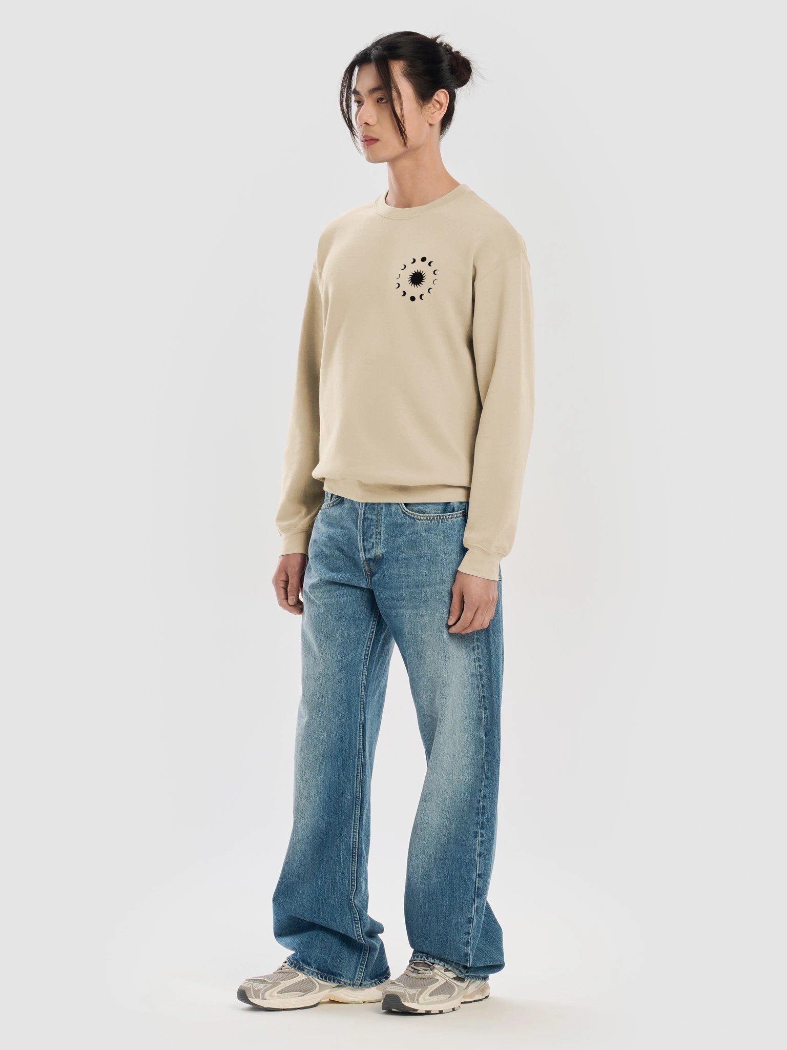 celestial 10:21 bhagavad gita sweatshirt - black artwork product image (7)