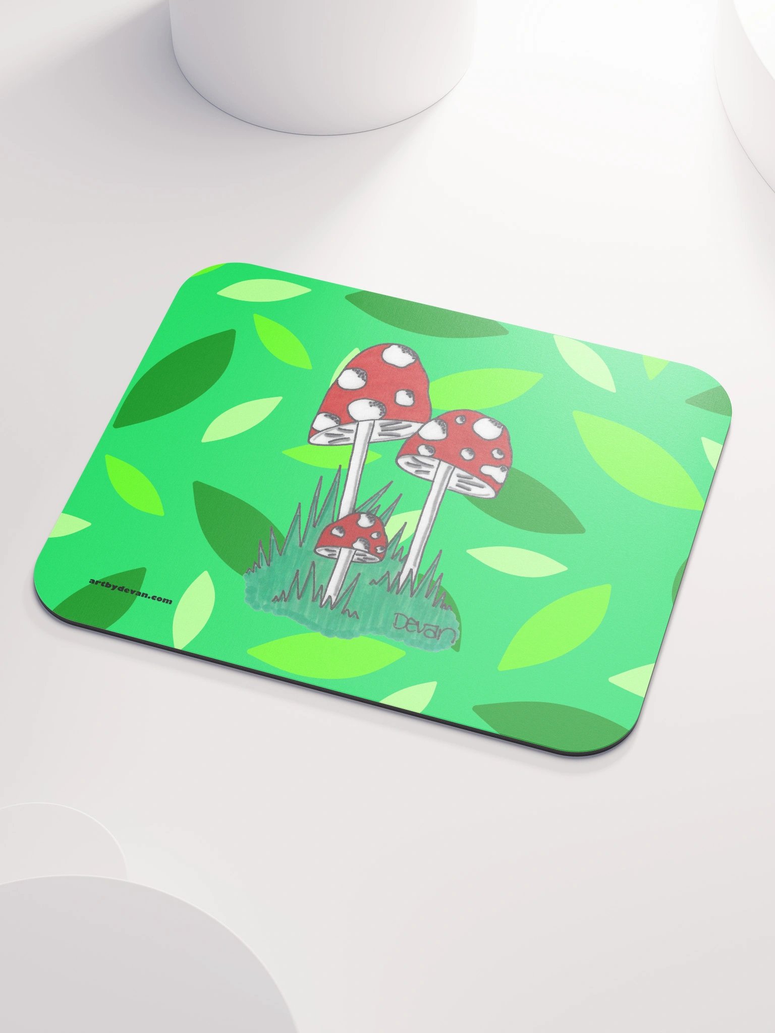 Red Mushroom Trio Mousepad product image (3)
