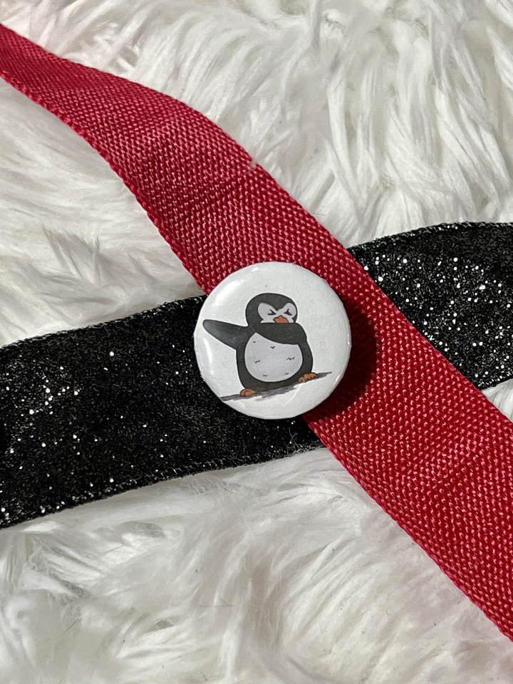 Pengu Dab Pin product image (1)
