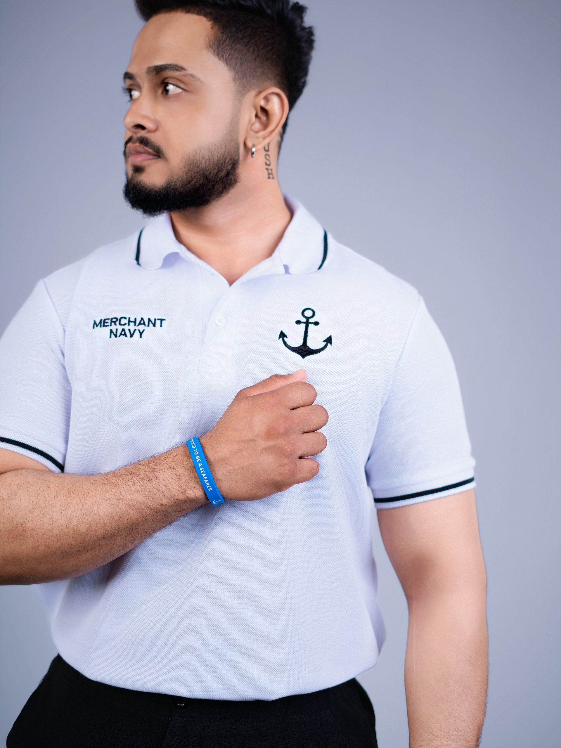 White Color T shirt product image (5)