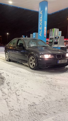 1.6 -> 2.2 update done. #winterbeater #talvepeeter #bmw #e46 #m54