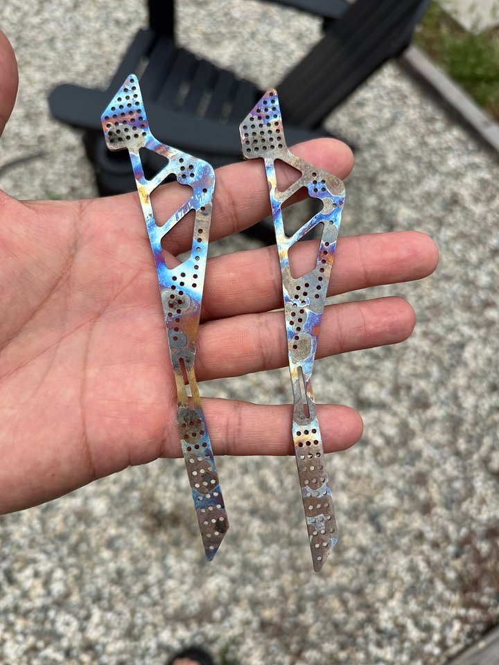 Stainless Iridescent Camo Mamba Chassis Kit product image (1)
