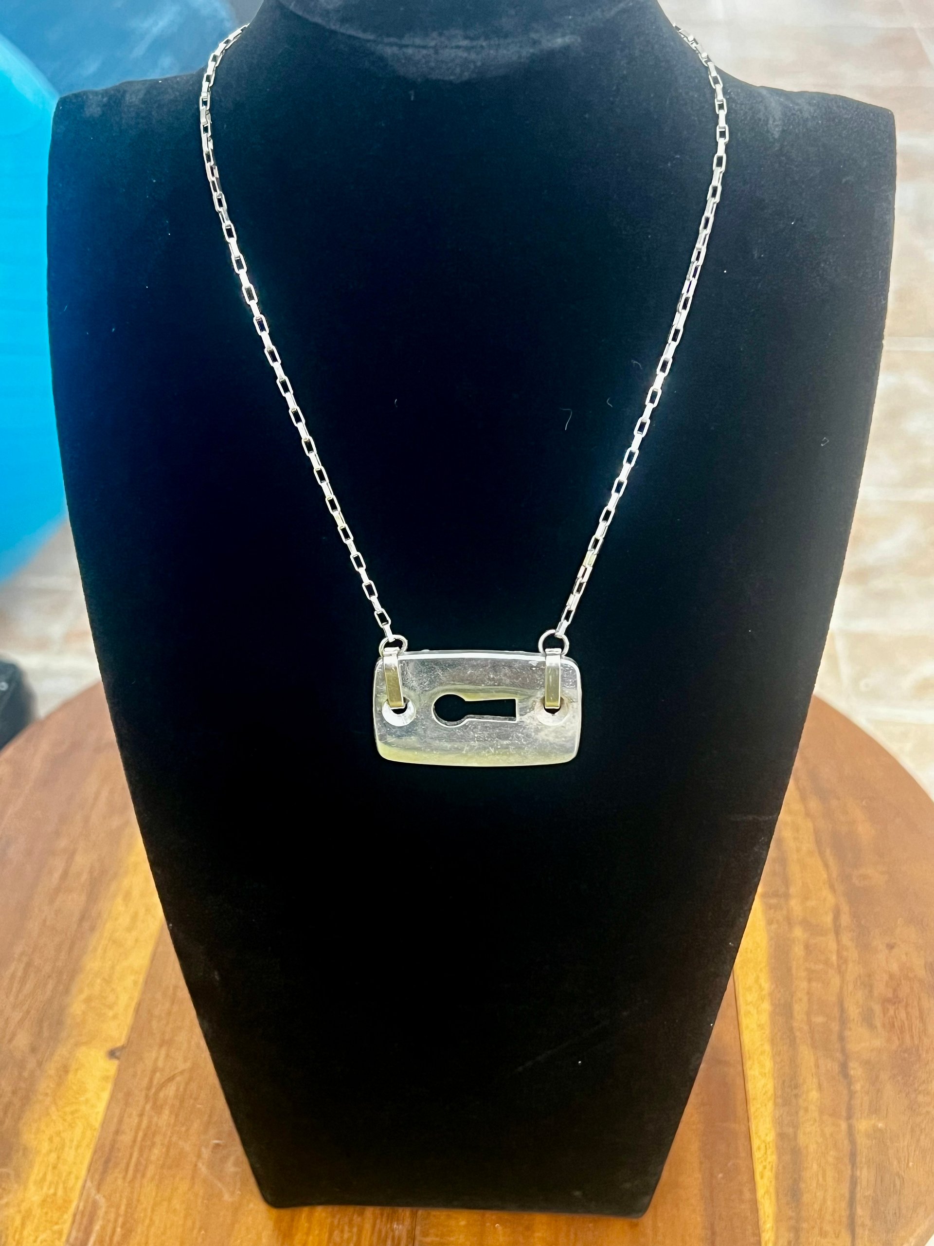 Authentic Vintage Keyhole necklace product image (1)