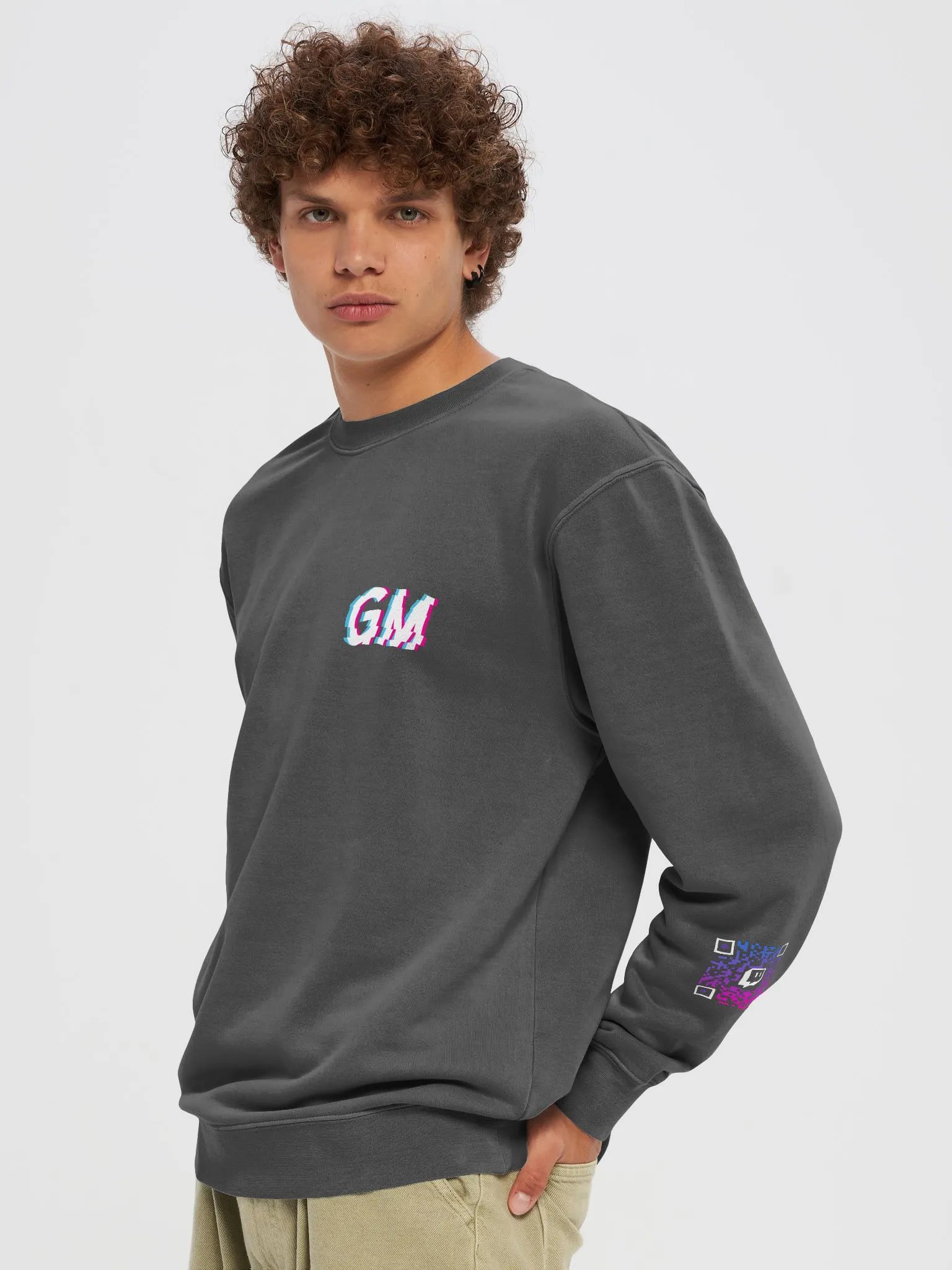MA GM Sweatshirt QR Sleeve product image (24)