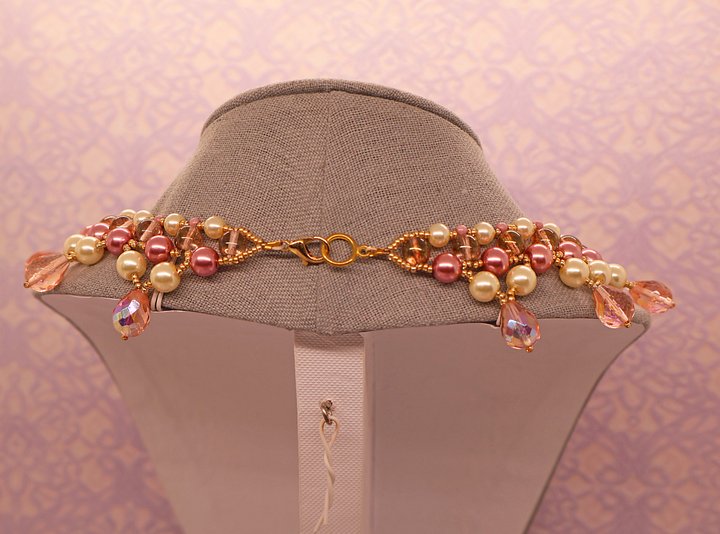 Pink Layered Pearl Necklace product image (2)