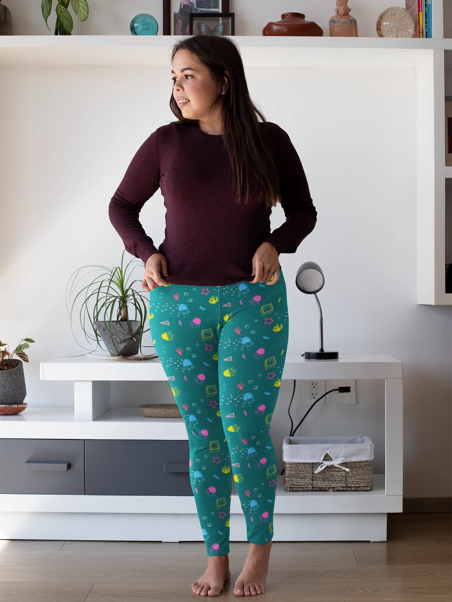 Shifty Seas pattern plus size leggings product image (1)