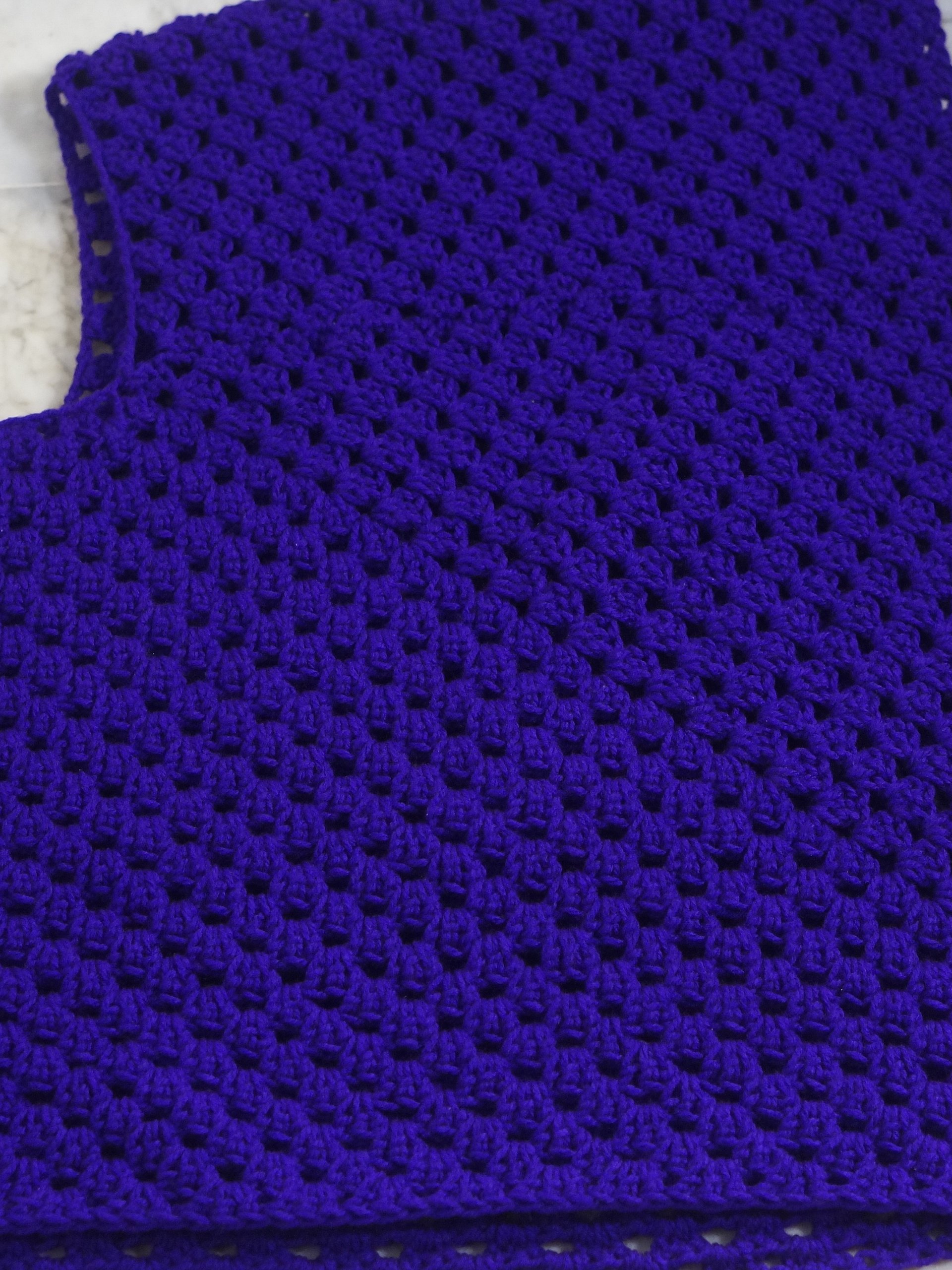 Easy granny stripes poncho pattern product image (2)