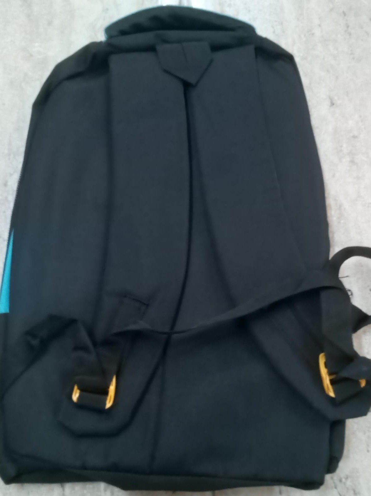 school bag product image (2)